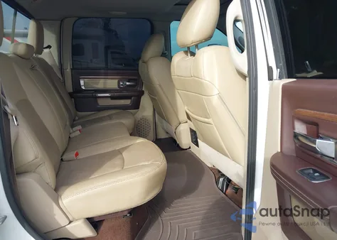 2014 Ram 2500 Laramie z USA, uszkodzony, nr VIN 3C6UR5FL6EG173926